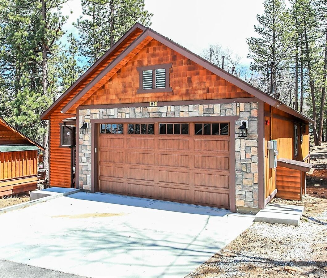 The exterior of one of our downtown Big Bear Rentals